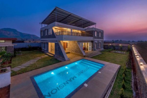 STONE Mansion by Phoenix Stays Igatpuri